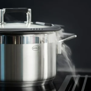 Cacerola alta de acero inoxidable con tapa de cristal Silence Pro Rösle