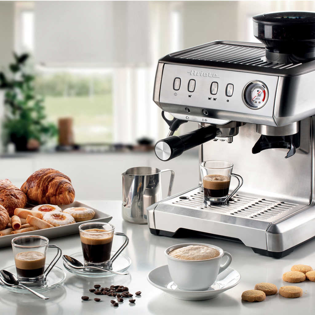 Cafetera Espresso de metal con molinillo de café y monodosis Ariete
