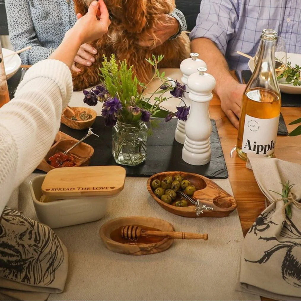 Plato para aceitunas de madera de olivo Selbrae - Imagen 6