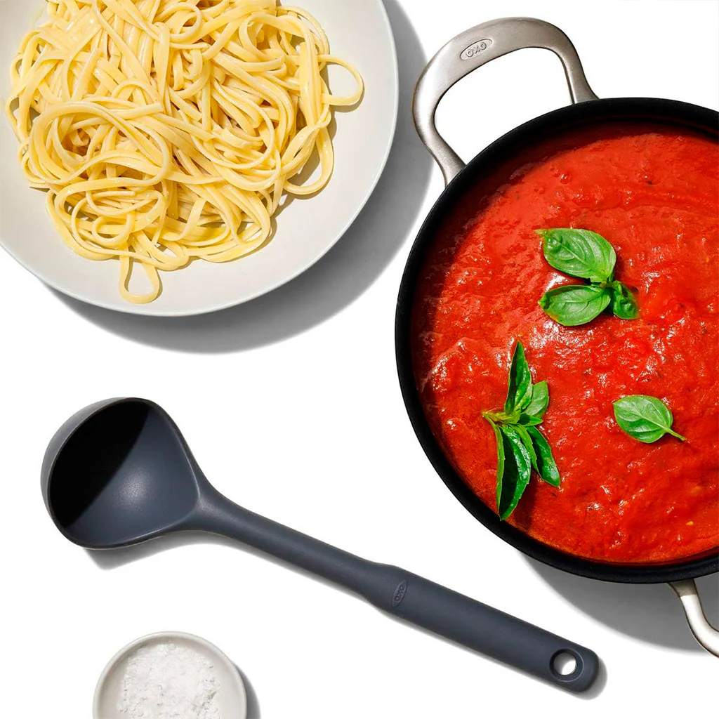 Cucharón de silicona OXO - Imagen 2