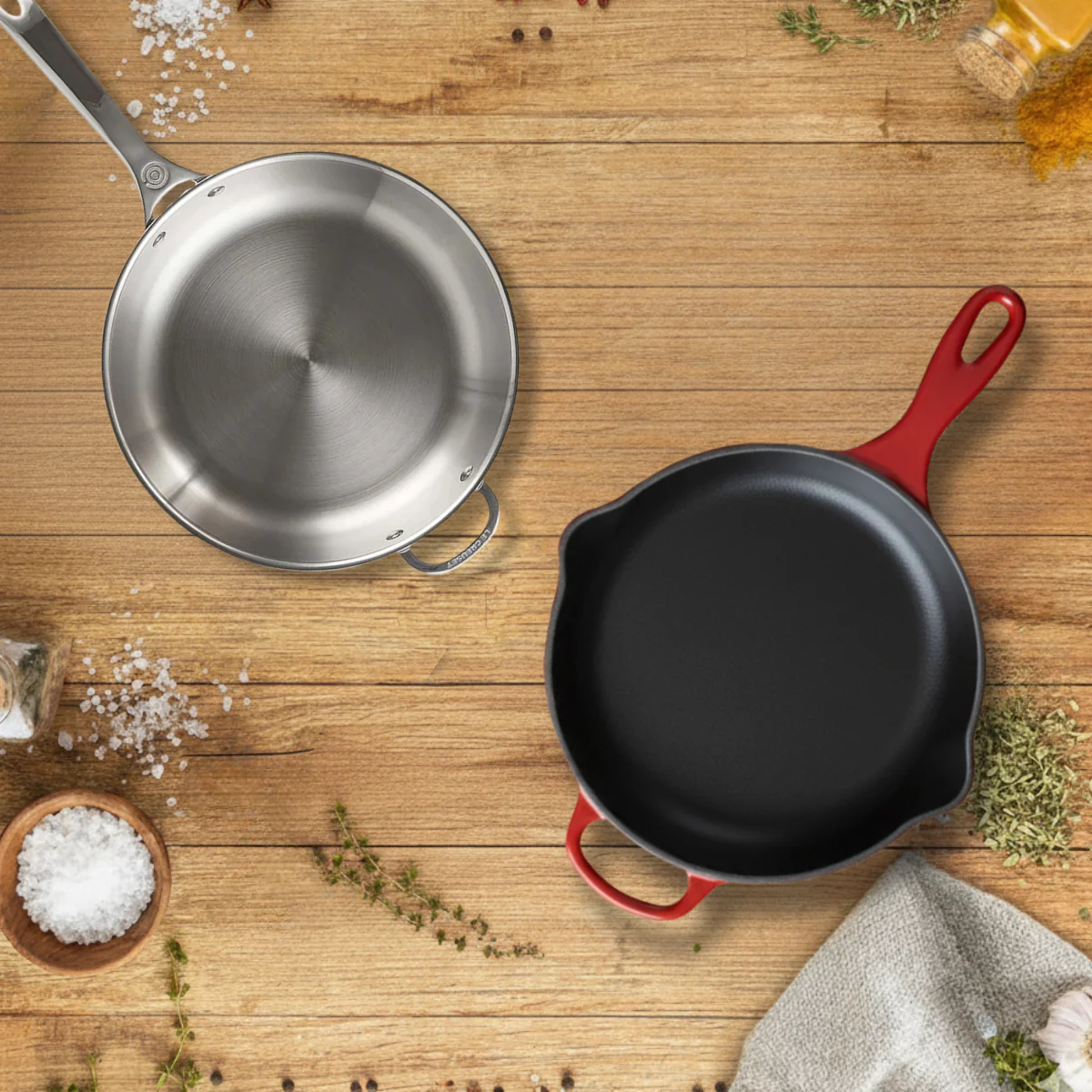 Pack sartén de hierro skillet y Sartén acero inoxidable Le Creuset - Imagen 3