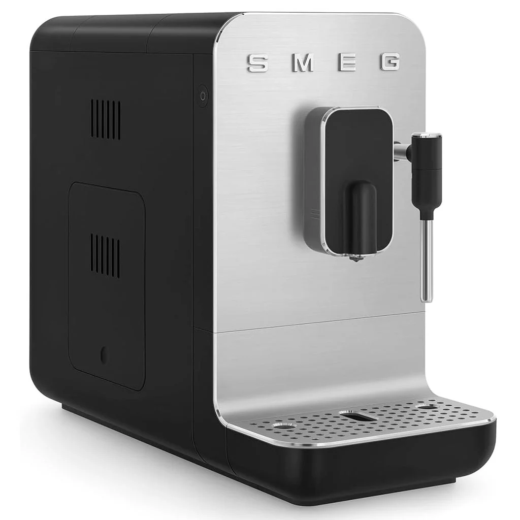 Cafetera superautomática con vapor de Smeg - Imagen 9