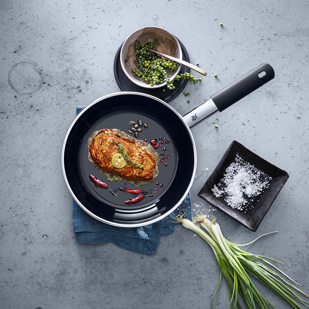 Sartén de hierro fundido FusionTec de WMF