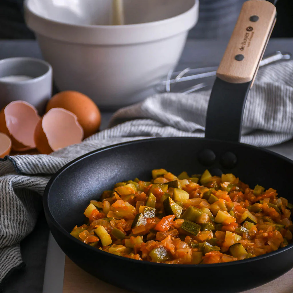 Sartén antiadherente Choc B Bois con mango de haya De Buyer - Imagen 4