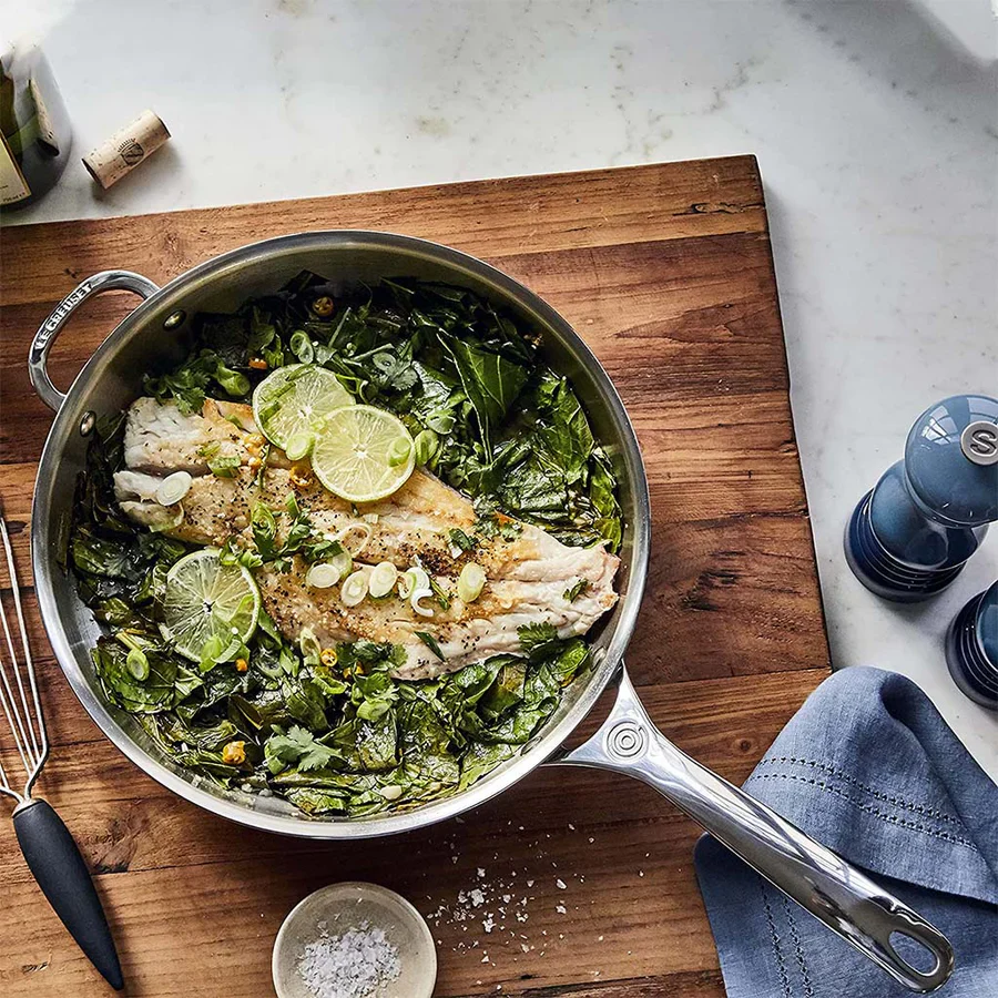 Pack sartén de hierro skillet y Sartén acero inoxidable Le Creuset - Imagen 9