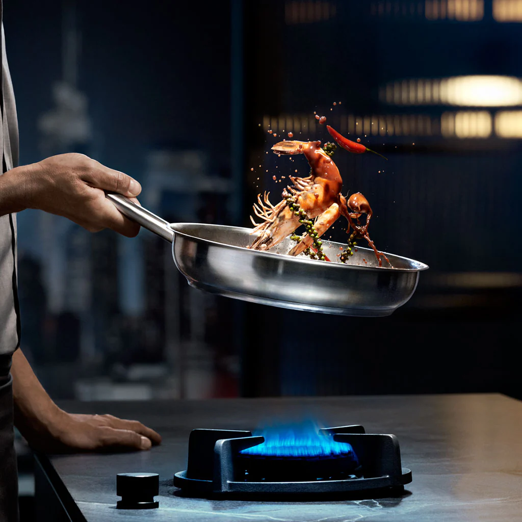 Sartén de acero inoxidable Profi de WMF - Imagen 4