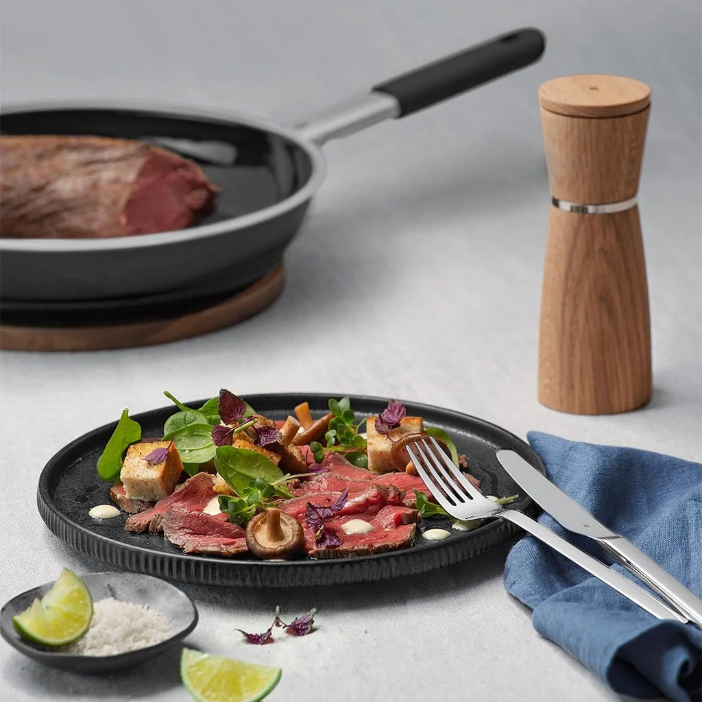 Sartén de hierro fundido FusionTec de WMF - Imagen 5