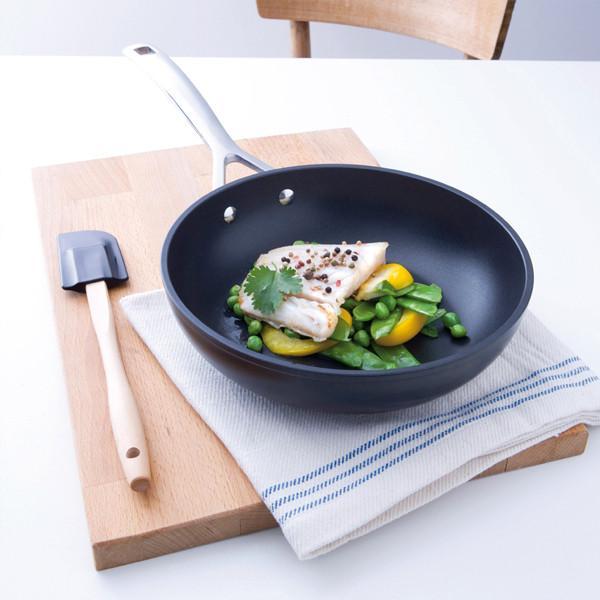 Sartén antiadherente alta Pro Le Creuset - Imagen 6