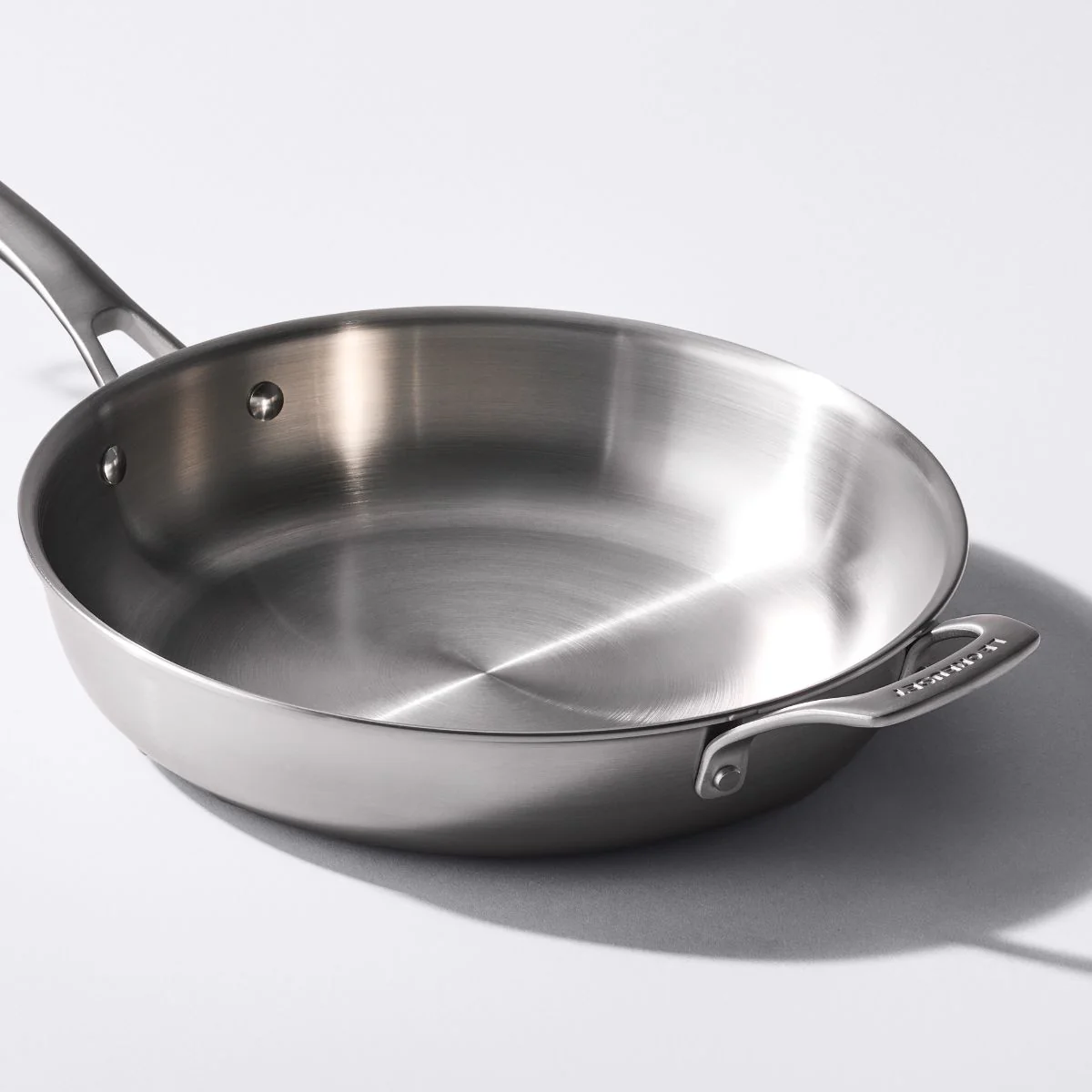 Sartén acero inoxidable tricapa Essential Le Creuset - Imagen 2