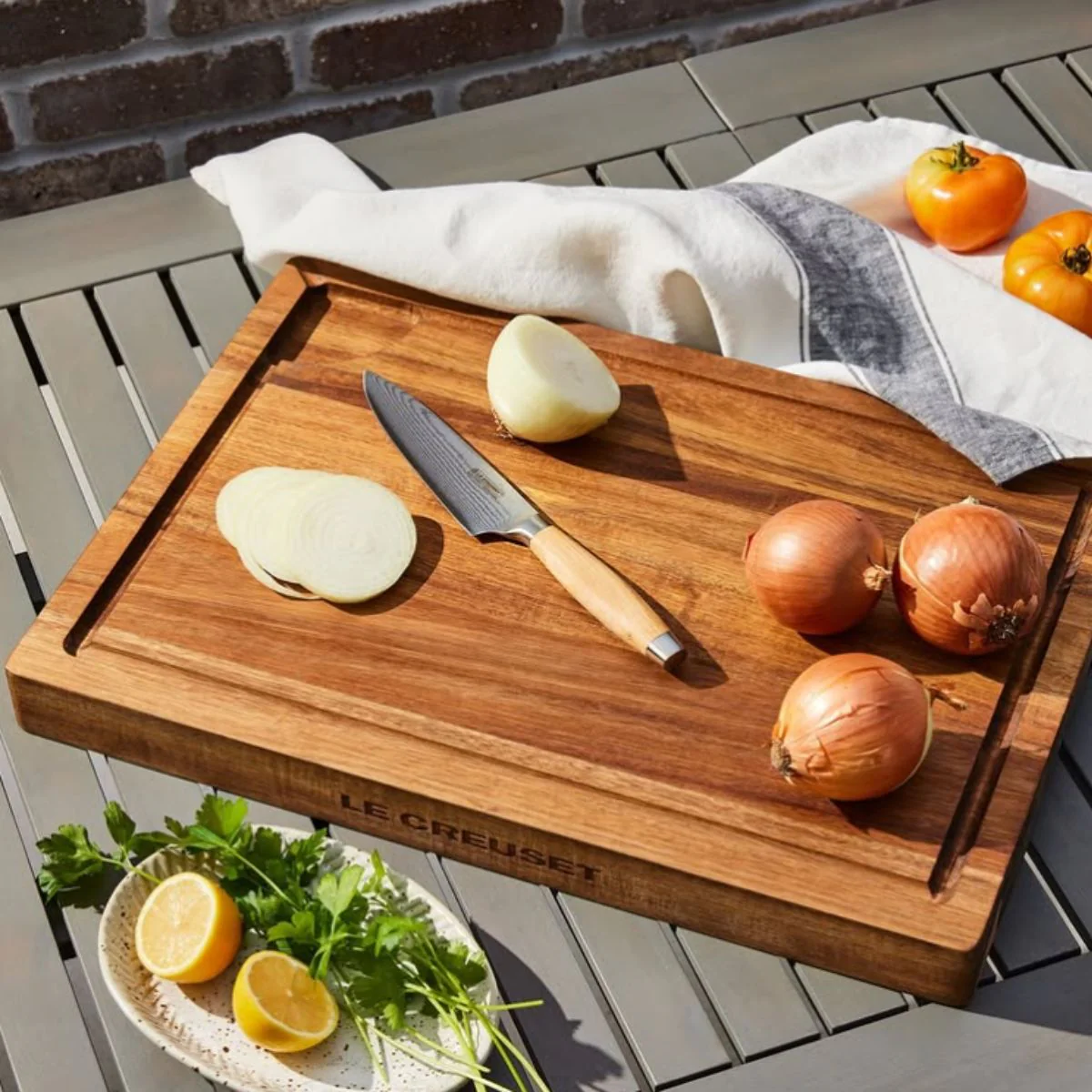 Tabla grande de madera de acacia 50 cm Le Creuset