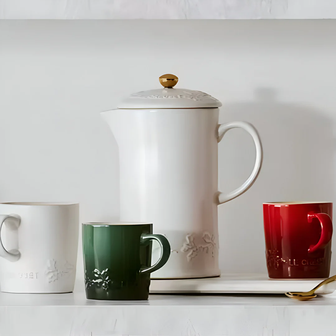 Taza cerámica tipo mug Holly ¡Edición Especial Navidad! Le Creuset - Imagen 3
